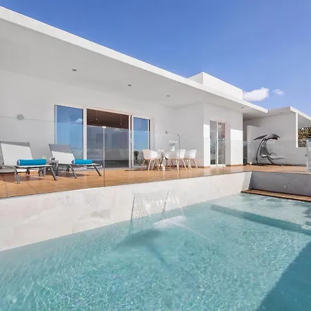 فيلة Isabela تياس